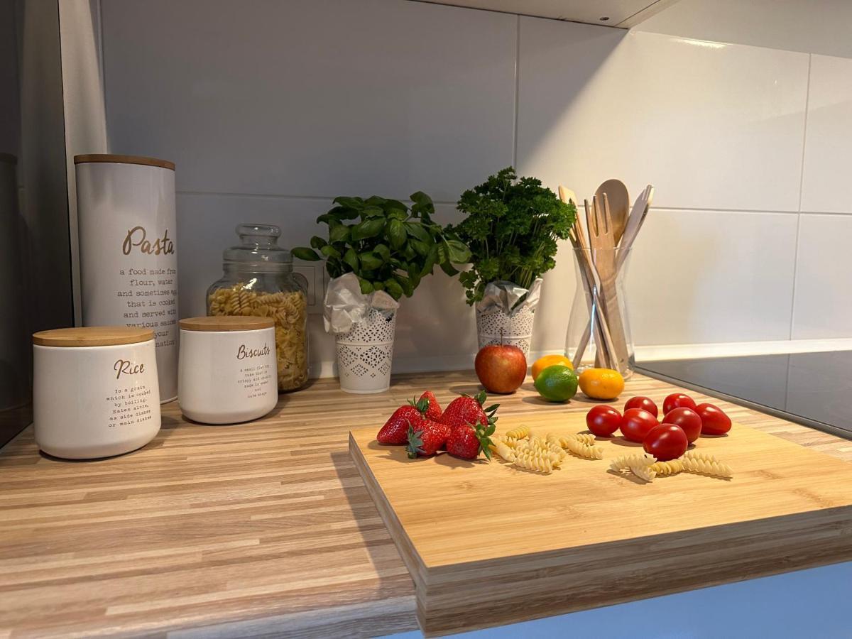 Apartament Wroclawia Exteriör bild