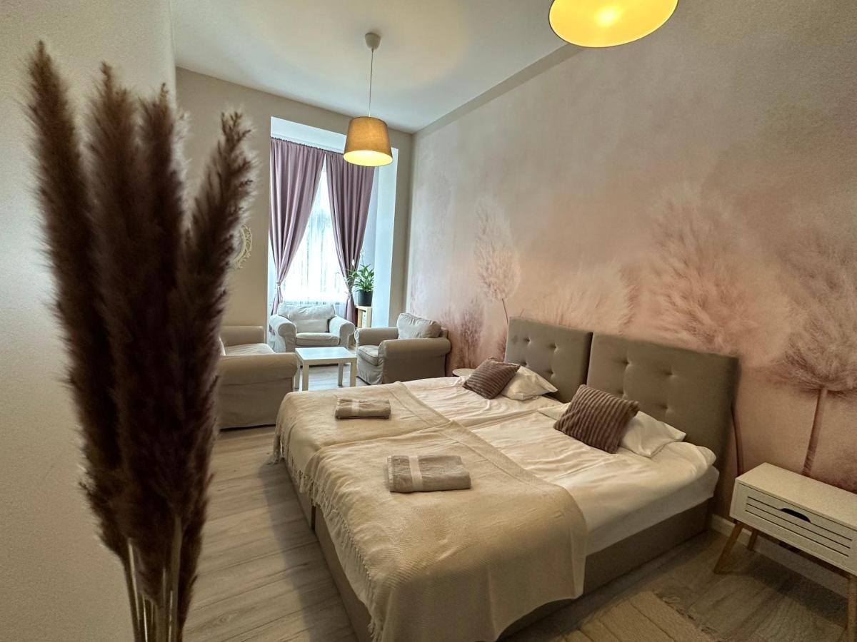Apartament Wroclawia Exteriör bild