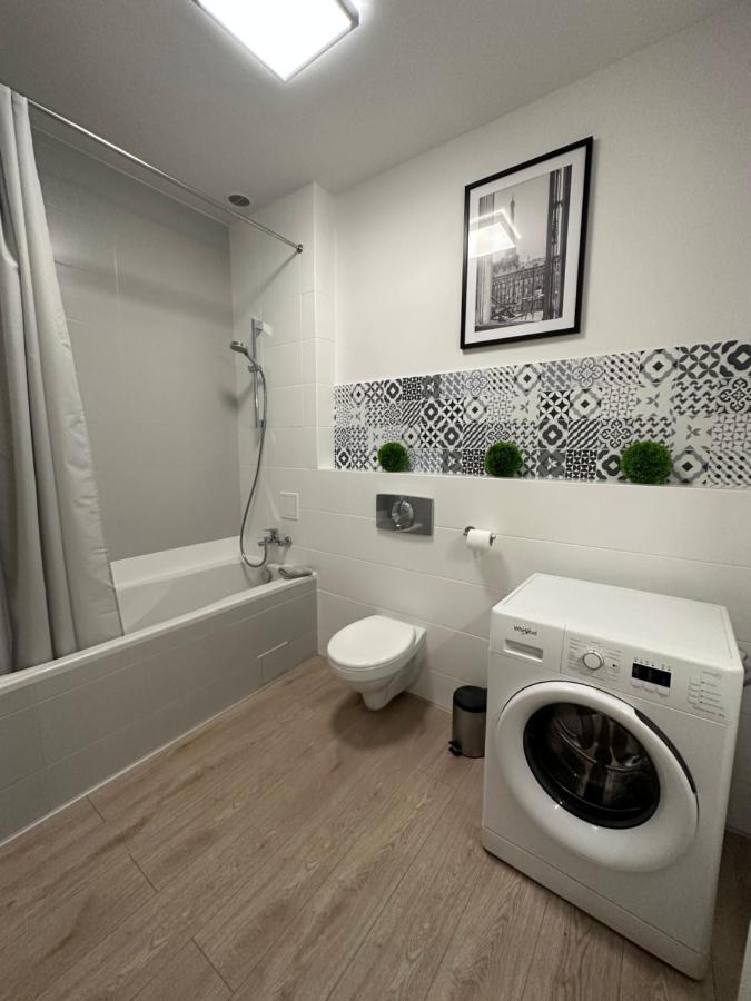 Apartament Wroclawia Exteriör bild