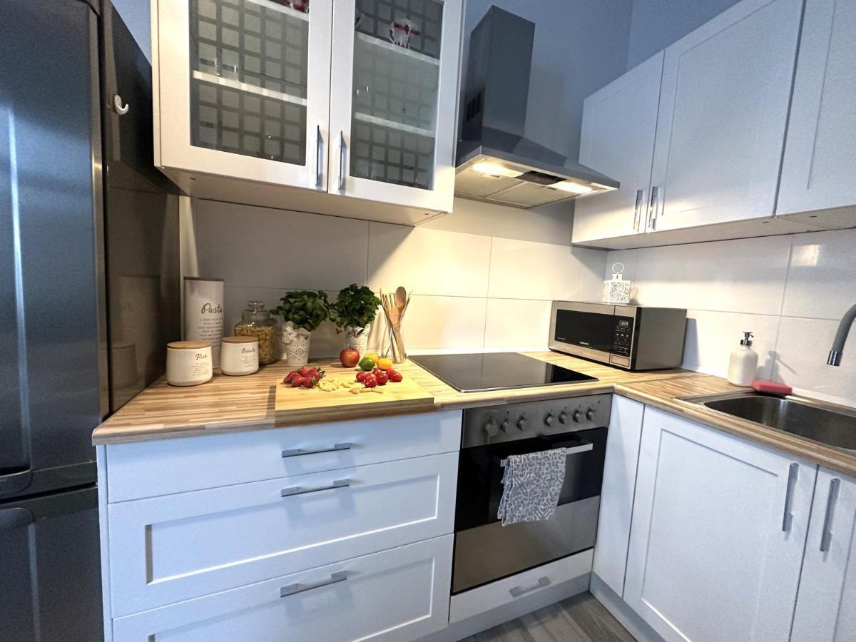Apartament Wroclawia Exteriör bild